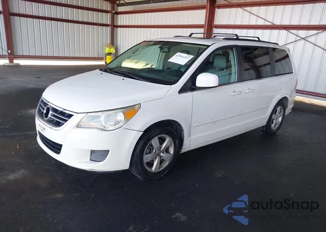 2011 Volkswagen Routan Sel from USA, damaged, VIN 2V4RW5DG2BR670853